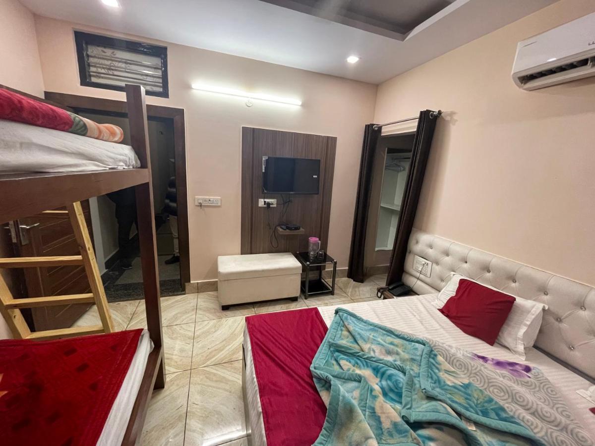Hotel Vinayak Inn Haridwār Eksteriør billede